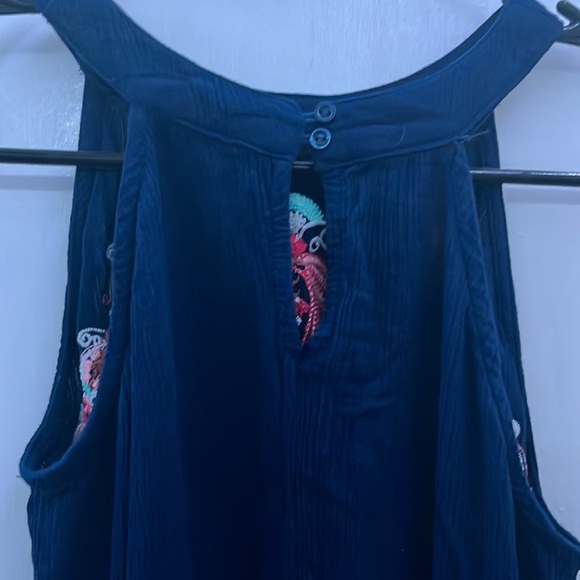 Navy blue dress worn a few times - Picture 3 of 4